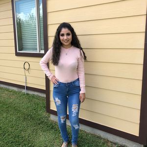 Meet your Posher, Jasmine